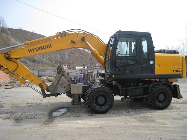 Аренда колесного экскаватора Hyundai R170W-7