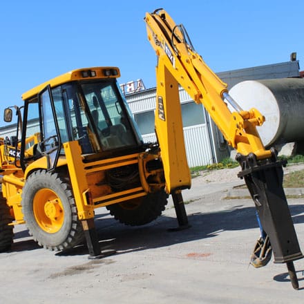 Экскаватор-погрузчик JCB 3CX Super с гидромолотом